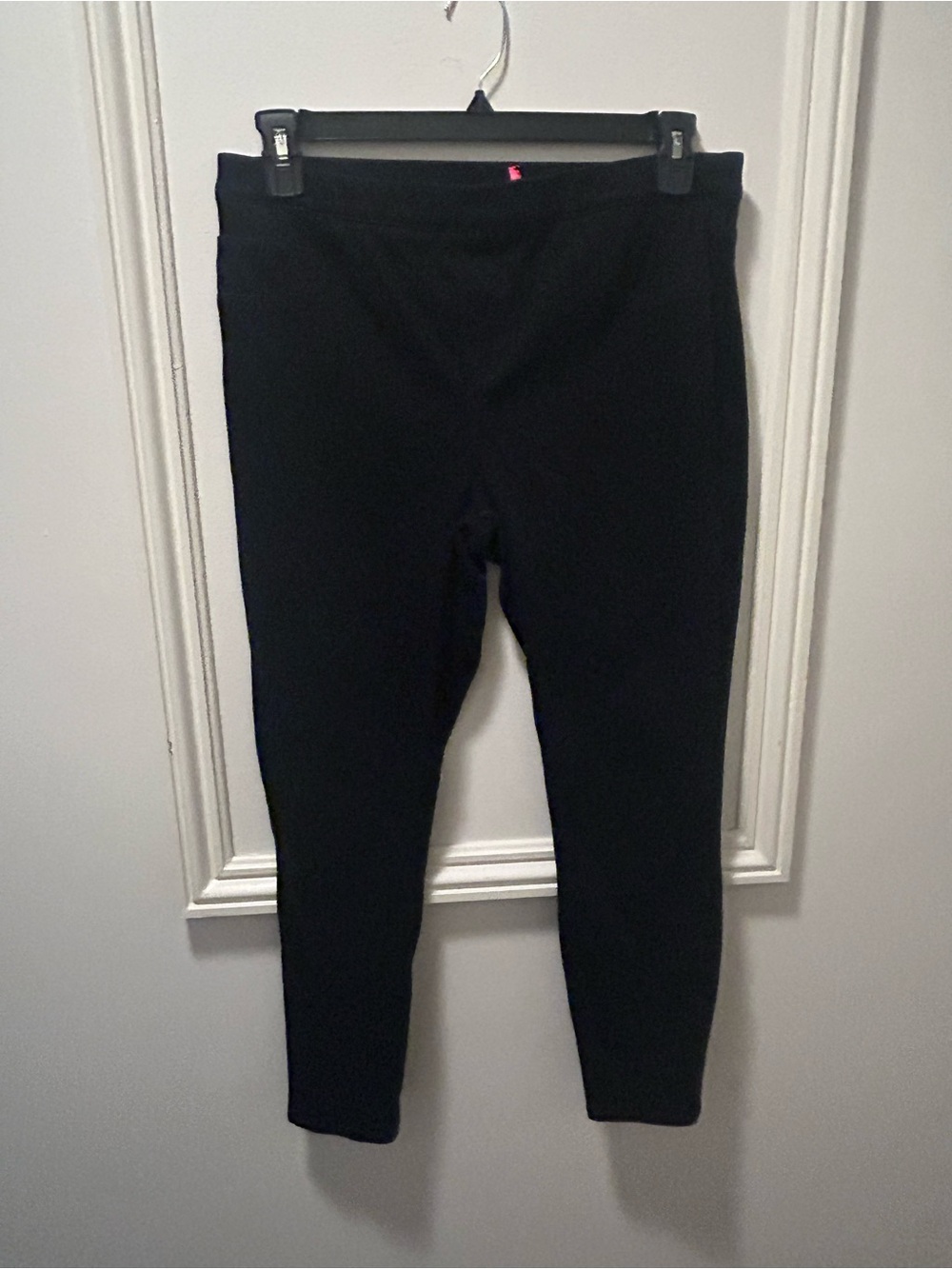 SPANX Black Skinny Pull-On Leggings